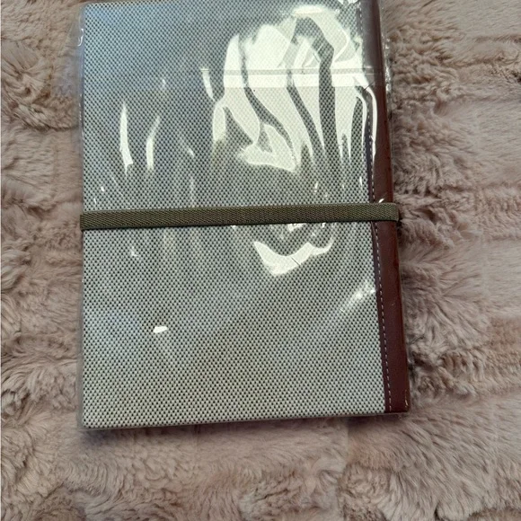 Miu Miu Beige Canvas Notebook with Brown Trim and Logo - Picture 2 of 6